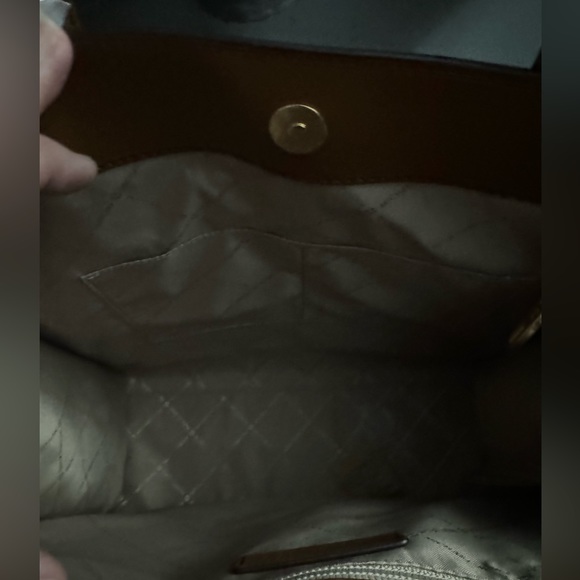 Michael Kors purse - Picture 3 of 4